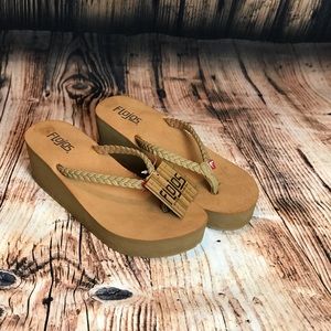 WOMEN’S FLOJOS HALEY WEDGE SANDAL